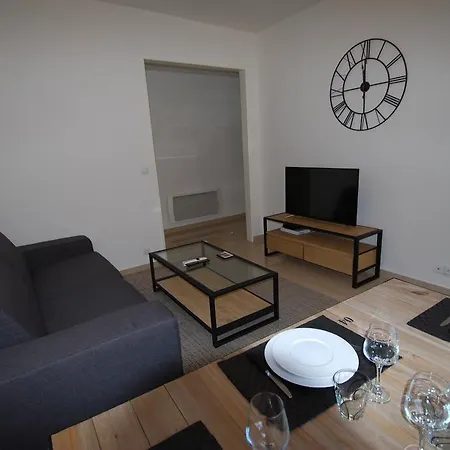 Апартаменты Havre De Paix En Plein Centre Ville Ницца